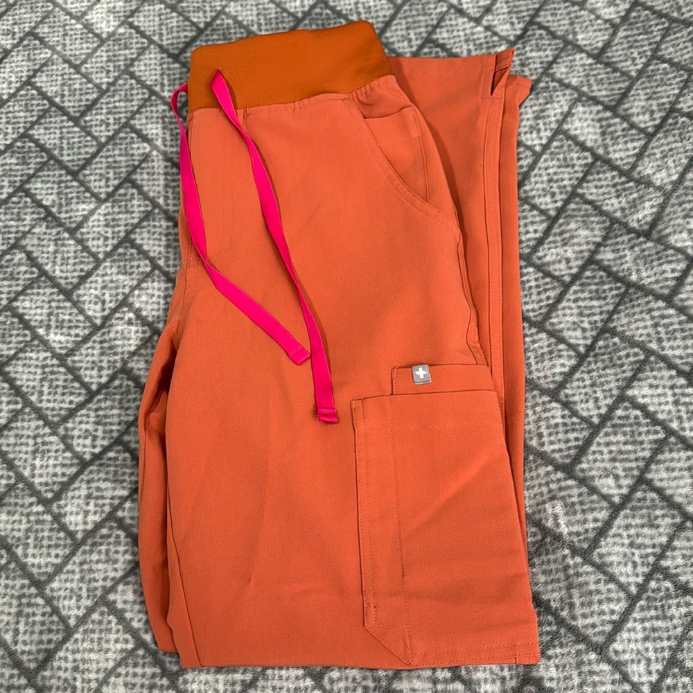 Figs Terracotta  Pants with Pink Drawstring